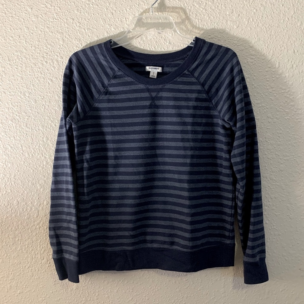 Blue striped old navy sweat shirt